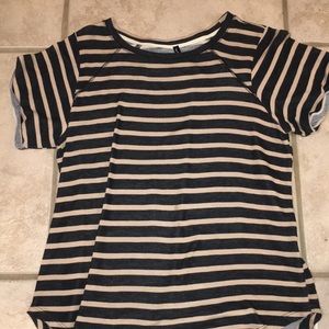 Soft, loose fitting striped shirt